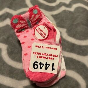 Infant butterfly and floral socks 6 pack, NEW size 12-24 months # 1449